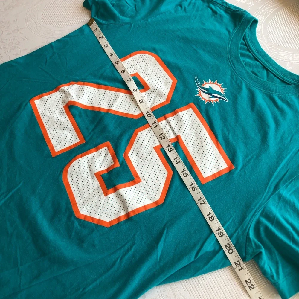 The Nike Tee Miami Dolphins Jersey Xavien Howard Men’s Size M Short Sleeves Top